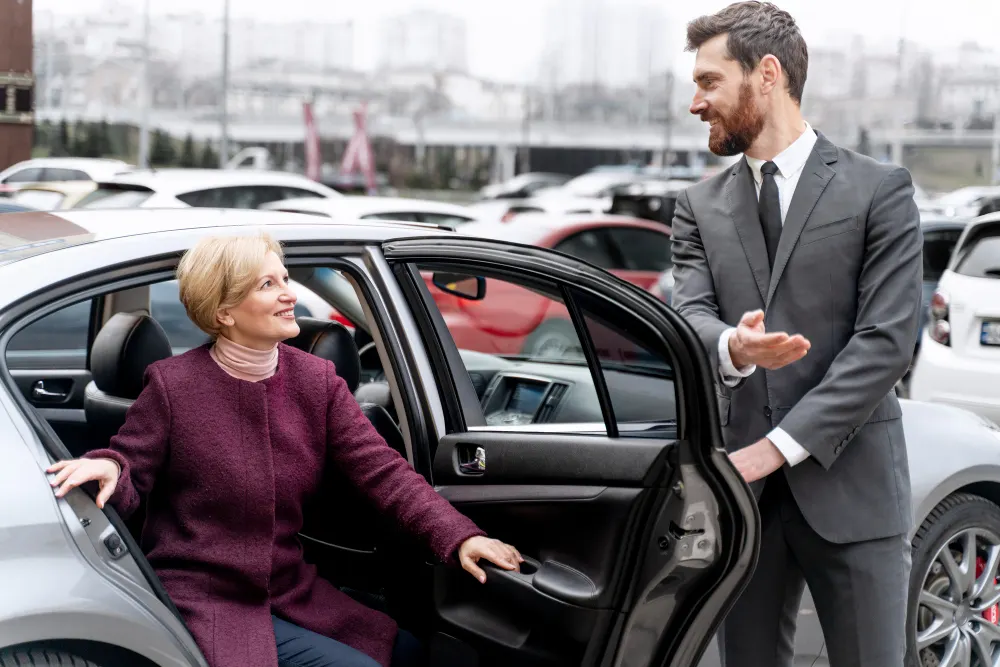 24/7 Airport Transfers in Los Angeles for Safe LAX Travel